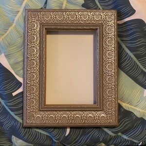 Silver accent picture frame
